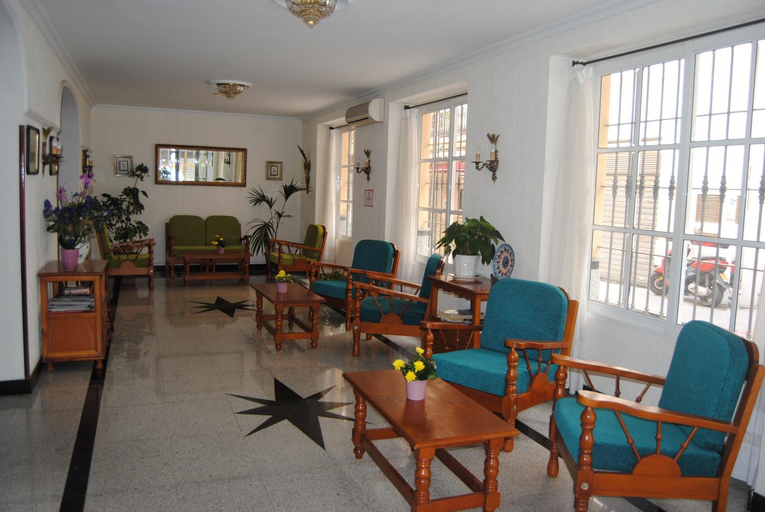 Others 4, Hostal Italia, Málaga