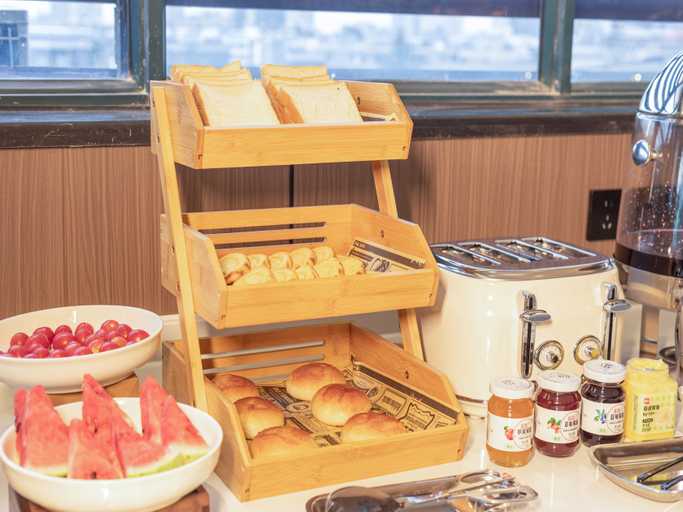 Food & Drinks 5, Borrman Hotel Jiaxing Meiwan South Lake Scenic Area, Jiaxing