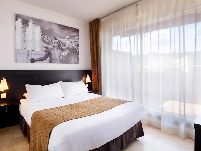Bedroom 2, Adagio Nice Promenade Des Anglais Aparthotel, Alpes-Maritimes