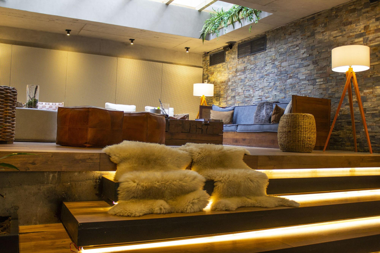 Public Area 5, The Place, Cordillera