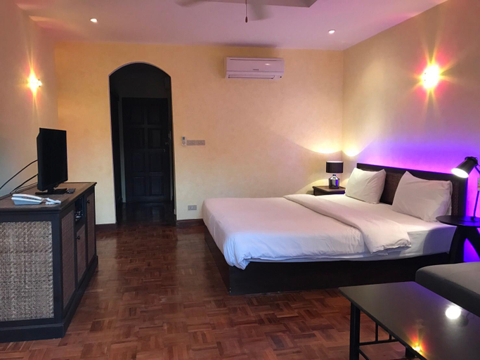 Bedroom 2, Cocco Resort, Pattaya