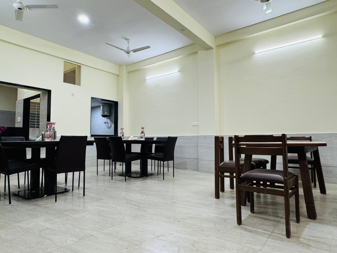 Food & Drinks 4, Sukoon The Legacy, Ujjain
