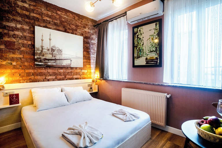 Bedroom 4, Cheers Porthouse, Beyoğlu
