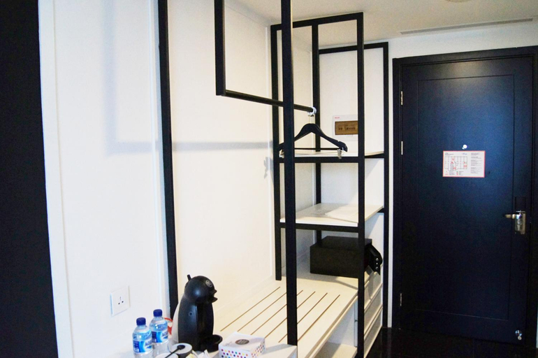 Bedroom 18