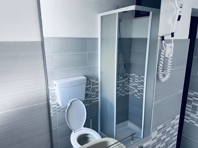 Bathroom, Hotel Sa Lumenera, Oristano