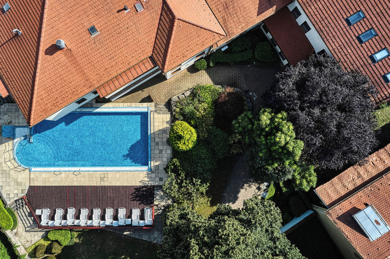 Exterior & Views 2, Hotel Bassiana, Sárvár