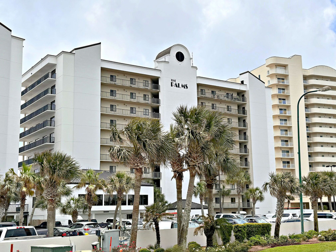Exterior & Views 2, The Palms, Baldwin