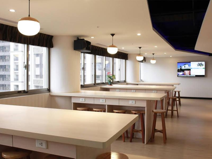 Food & Drinks 5, Hey Bear Capsule Hotel (Xinbei Taipei Bridge Metro Station), New Taipei City