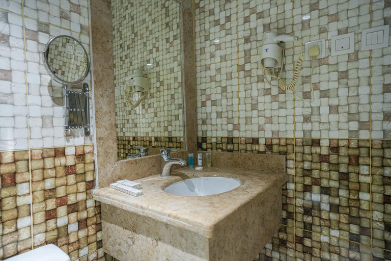 Bathroom 5, Haven Plaza Olaya by Tijan Hotel Co, Riyadh