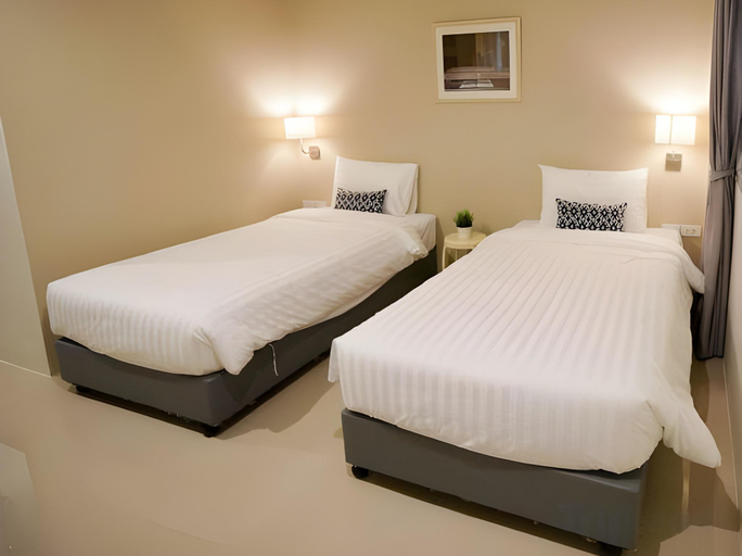 Bedroom 25
