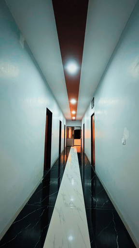 Others 5, Hotel Pratham, Ujjain