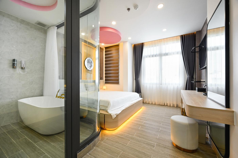Bathroom 5, Lotus Airport Hotel Saigon, Ho Chi Minh City