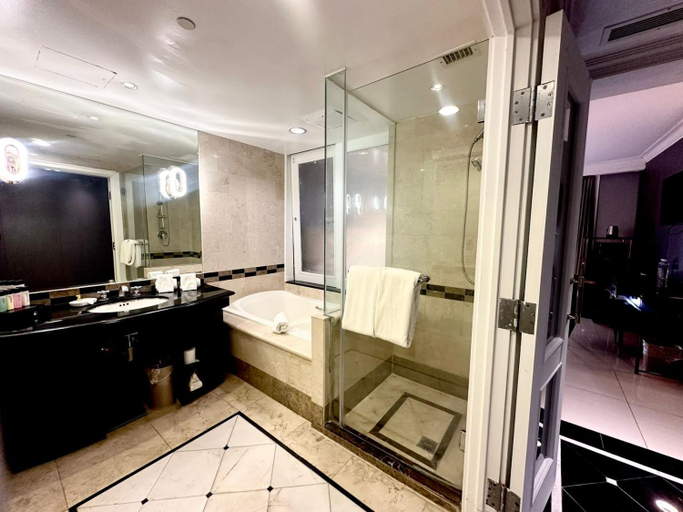 Bathroom 4, Royal Orchid Guam Hotel, Tumon