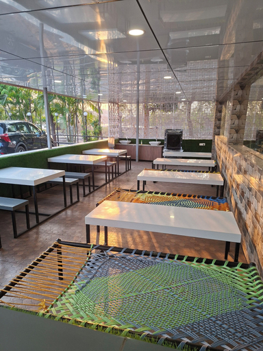Food & Drinks 4, Shaan-E-Punjab Nirsa, Dhanbad