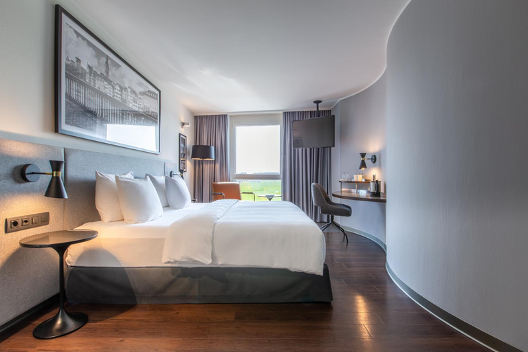 Bedroom 14