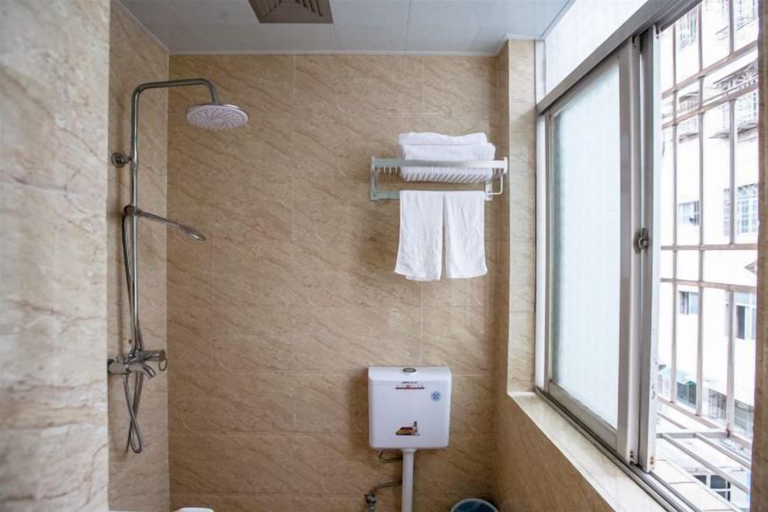 Bathroom 4, Dream 1988 Hotel, Zhangjiajie