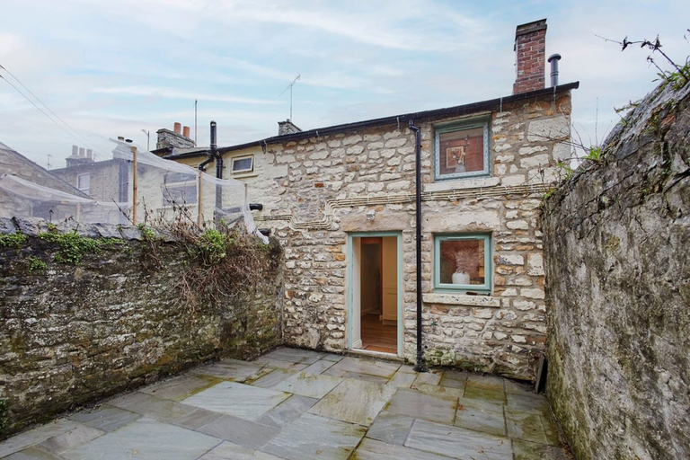 Exterior & Views 2, Host Stay Cinnamon Cottage, Durham