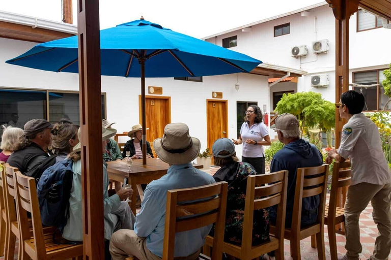 Food & Drinks 4, Plaza Luna Suites, Santa Cruz