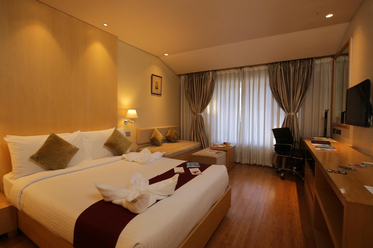 Bedroom 2, The Chancery Hotel, Bangalore
