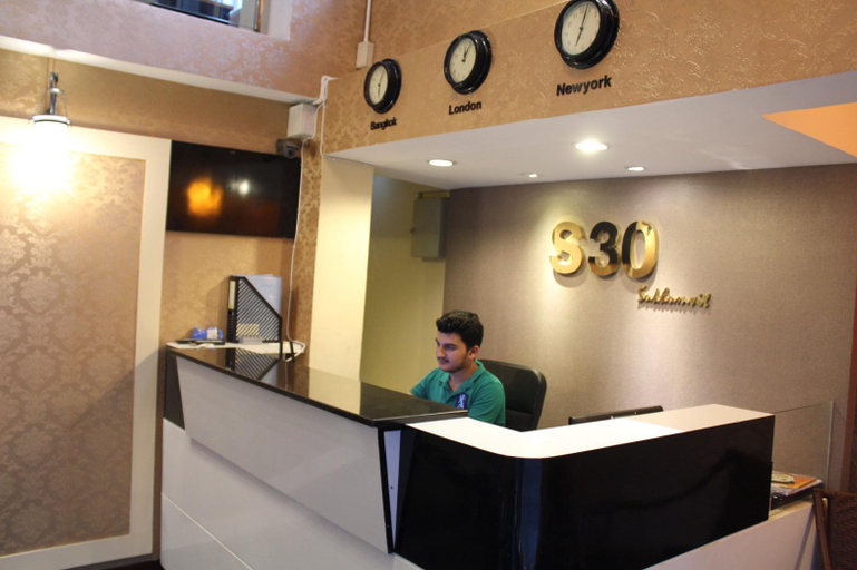 Others 4, V30 Sukhumvit, Khlong Toey
