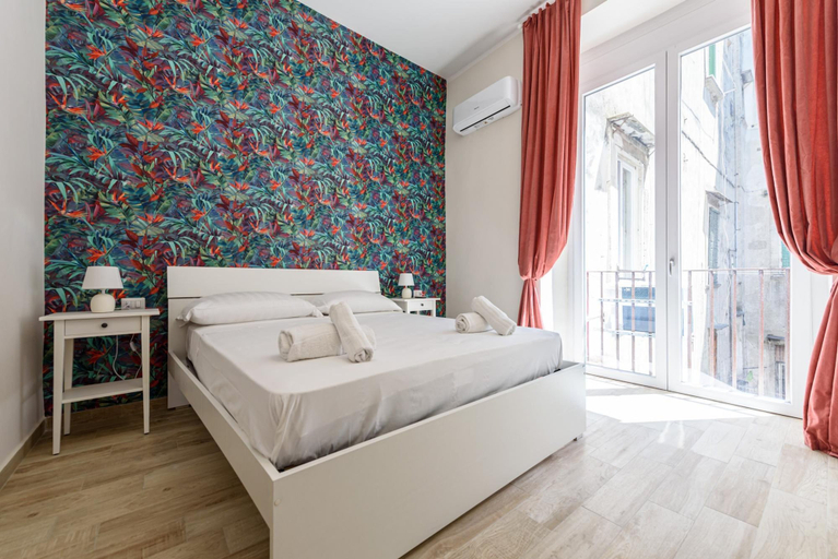 Room 4, Vico Sedil Capuano 21 - Appartamento 1, Napoli