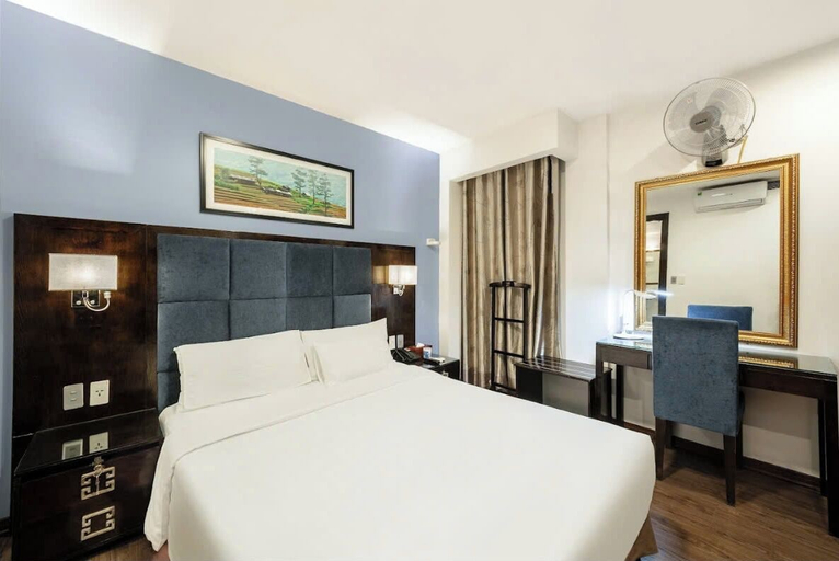 Bedroom 13