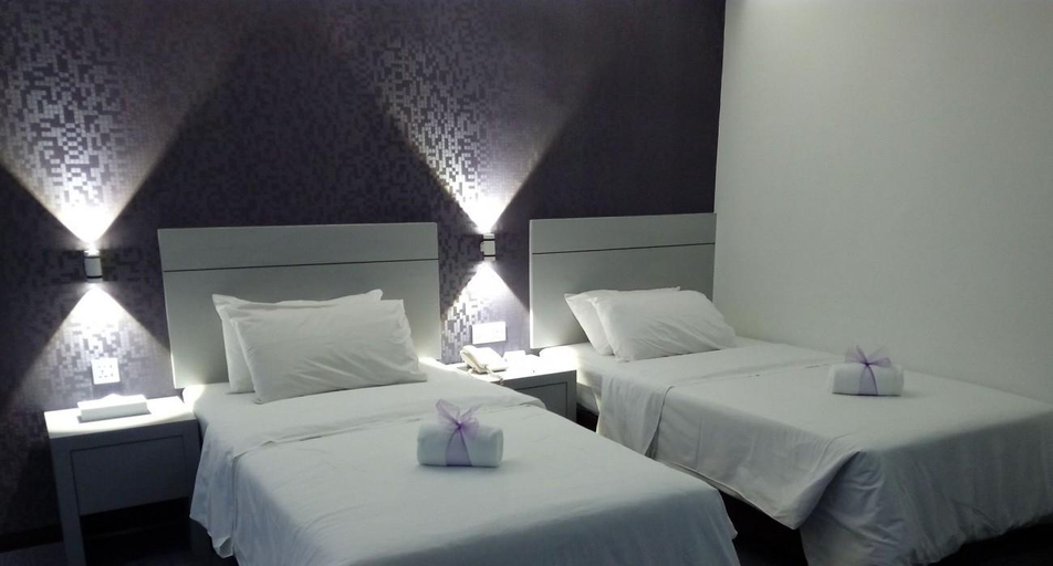 Bedroom 2, Muar Traders Hotel, Muar