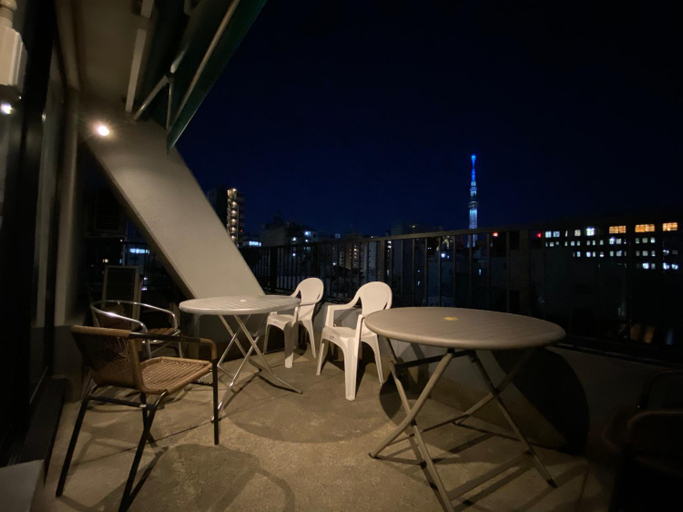 Restaurant 2