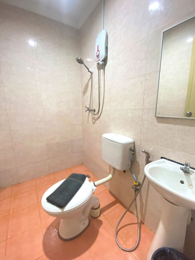 Bathroom 5, The Grand Hotel 2 Sandakan, Sandakan