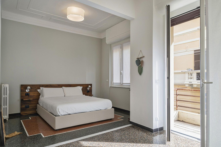 Room 5, Beauty Design in the Center by Wonderful Italy, Genova