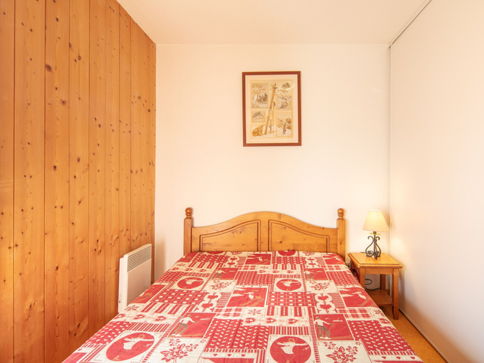 Bedroom 2, Vacancéole - Le Hameau de l'Alpage, Savoie