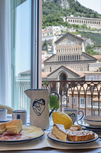 Food & Drinks 3, ABBRACCIO Amalfi Boutique Retreat, Salerno