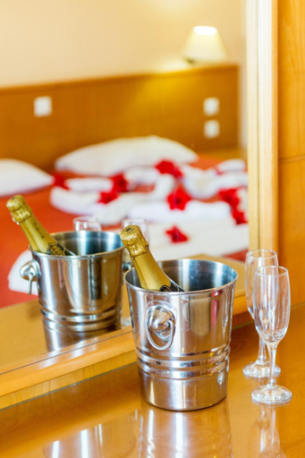 Food & Drinks 4, Summer Memories Hotel Apartments, South Aegean