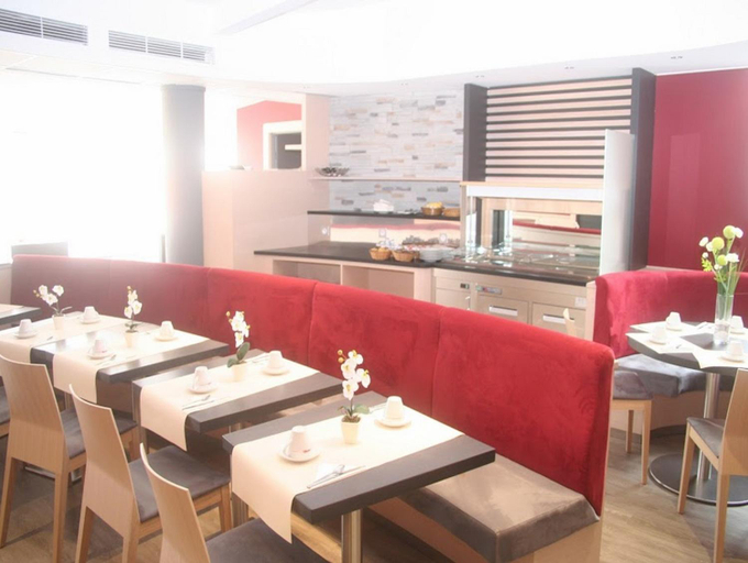 Food & Drinks 5, Hotel de Suede, Alpes-Maritimes