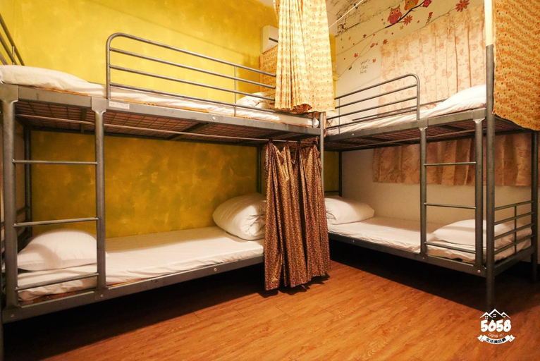 Bedroom 3, Dabing Home, Tainan