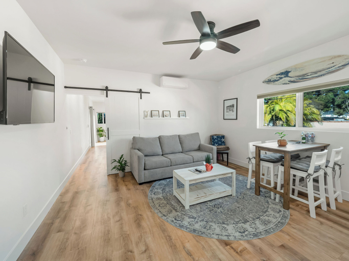 Others 5, Rise Suites Oceanside, San Diego