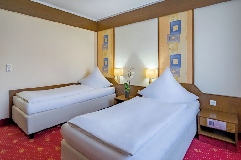 Bedroom 2, Aspire Oldenburg, Trademark Collection by Wyndham, Oldenburg