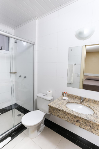 Bathroom 4, Hotel Express Savoy Centro Histórico, Porto Alegre