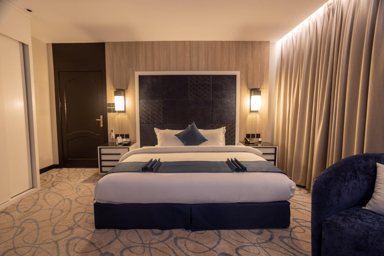 Bedroom 5, Skyline Hotel & suites, Tabuk