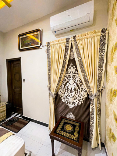 Bedroom 3, Horizon Hotel Lahore Hotel, Lahore
