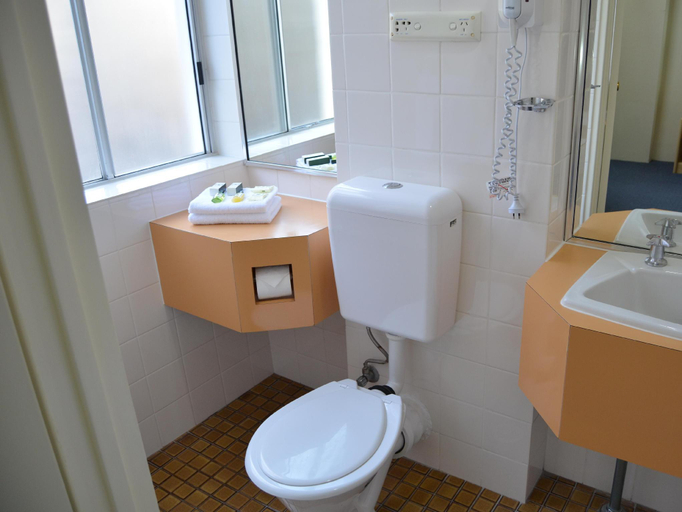 Bathroom 6
