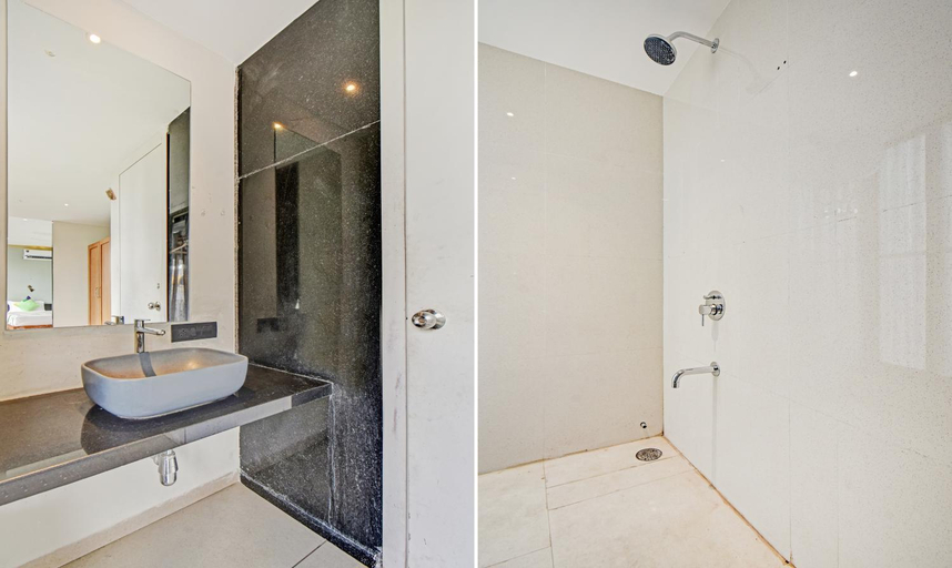 Bathroom 4, Treebo Aroma Executive, Aurangabad