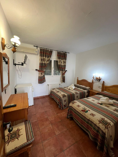 2, Pension Xiquena, Almería