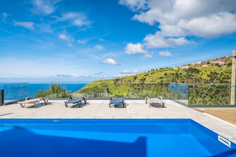 Room 5, Ocean Panorama Apartment 2 by Homie, Calheta