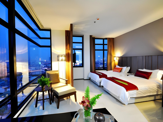 Bedroom 8