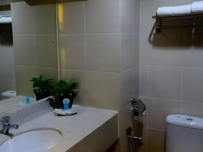 Bathroom 5