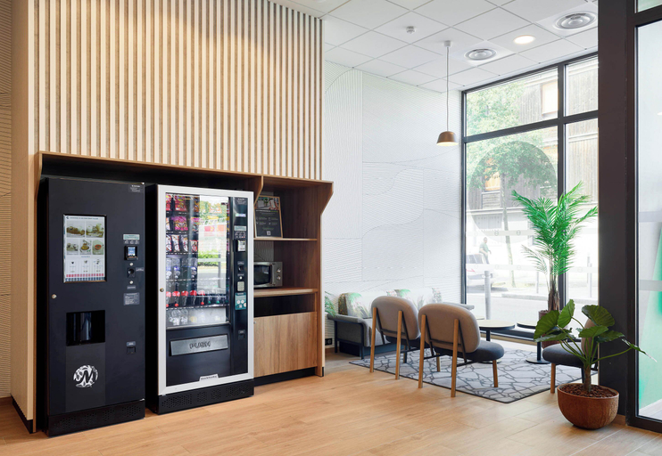 Food & Drinks 4, B&B Hotel Paris Clichy-Sous-Bois, Seine-Saint-Denis