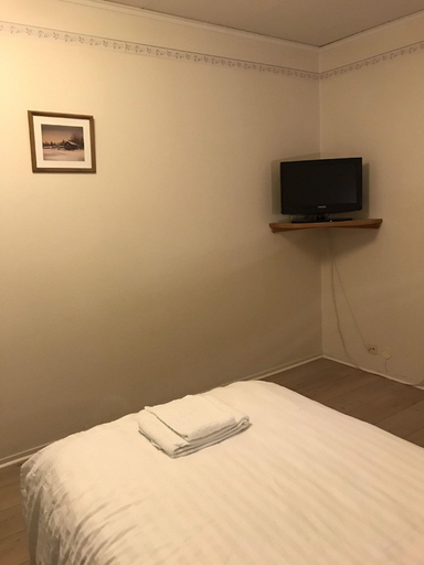 Bedroom 5, Va Rdshuset Moraklockan, Mora