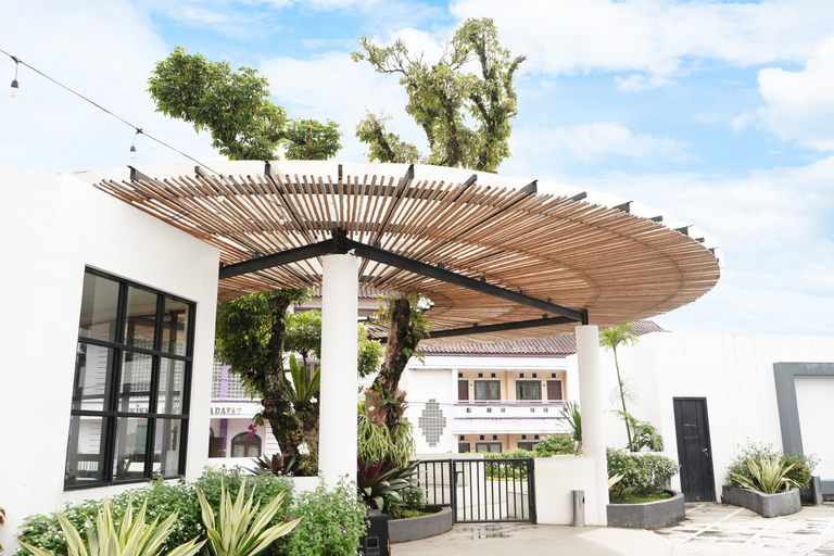 Exterior & Views 4, Hotel & Wisma Bintang Jadayat, Bogor