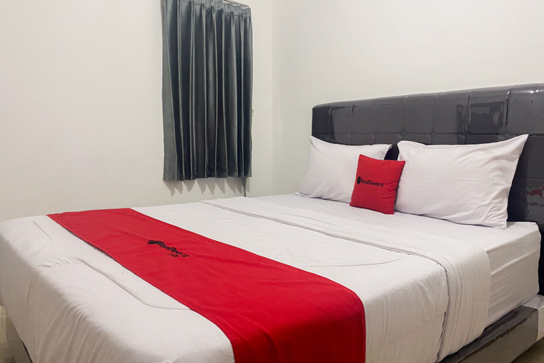 Bedroom 14
